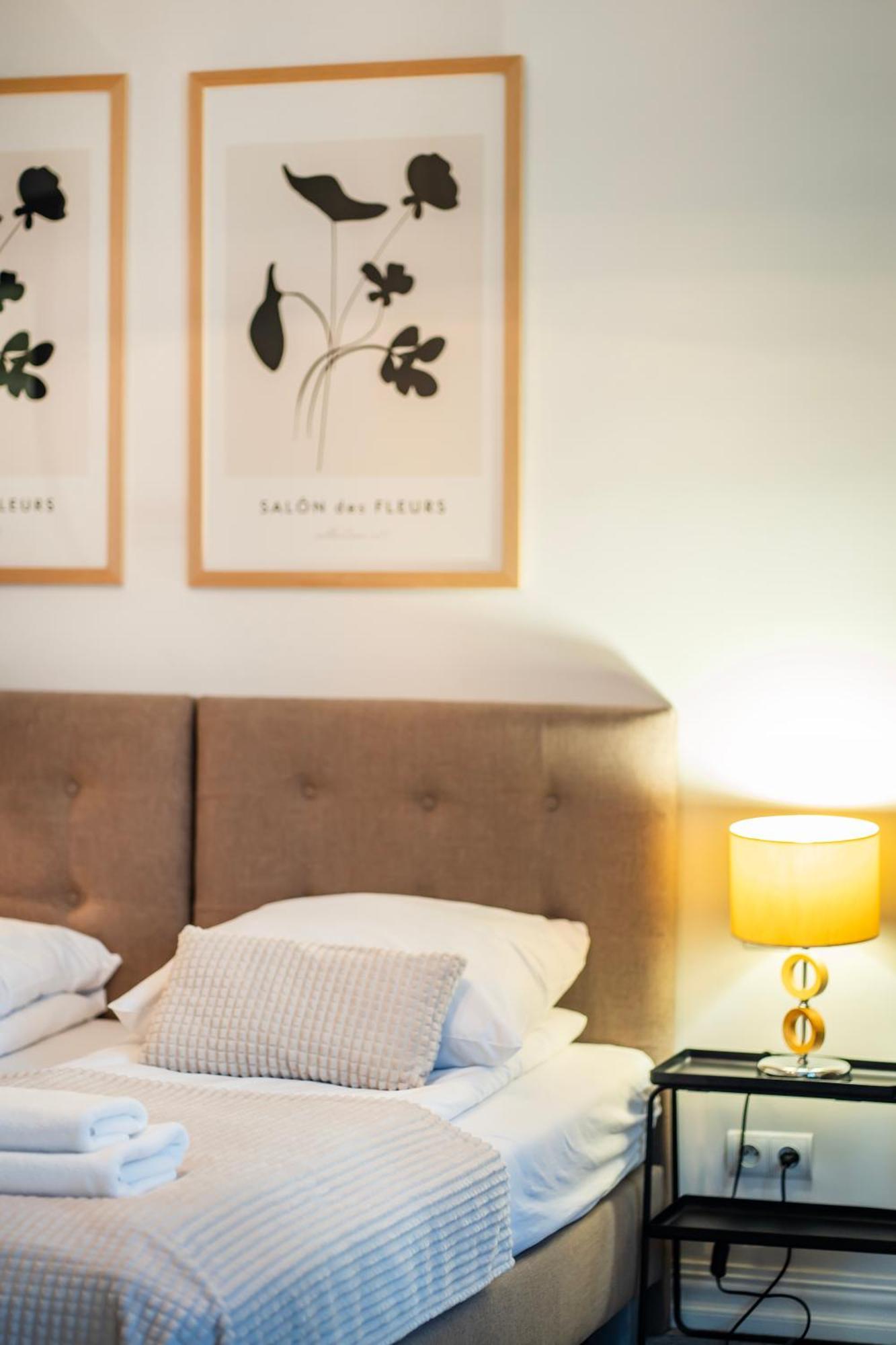 Aparthotel Maargick Cracovie Extérieur photo